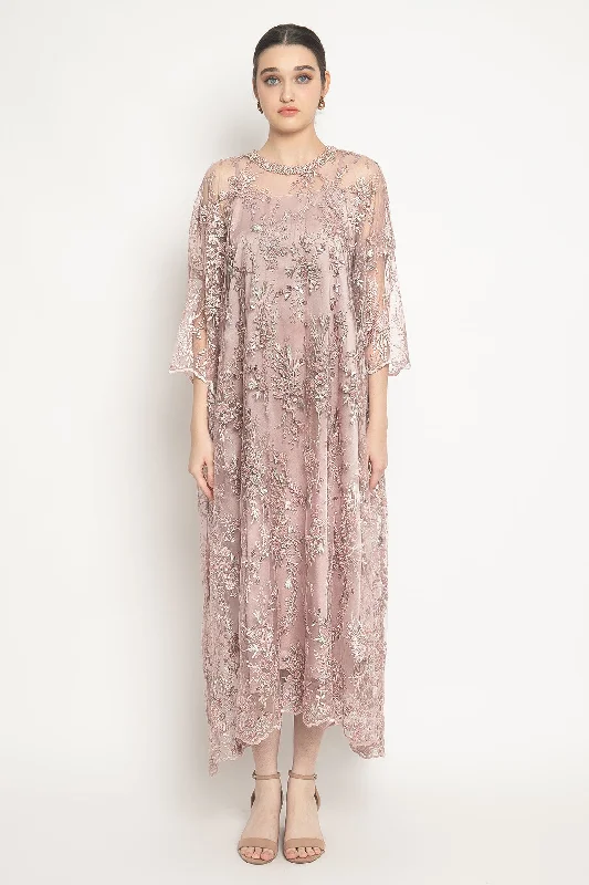 Shanum Dress in Pink