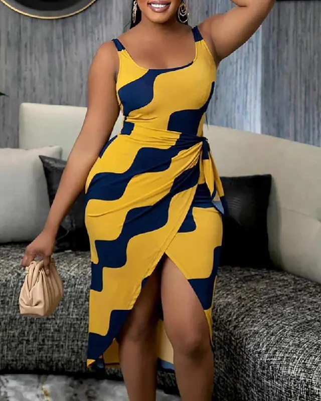 SQUARE NECK ABSTRACT PRINT TIED DETAIL DRESS