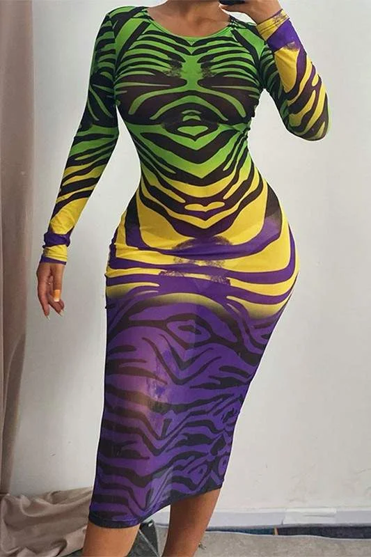 GREEN