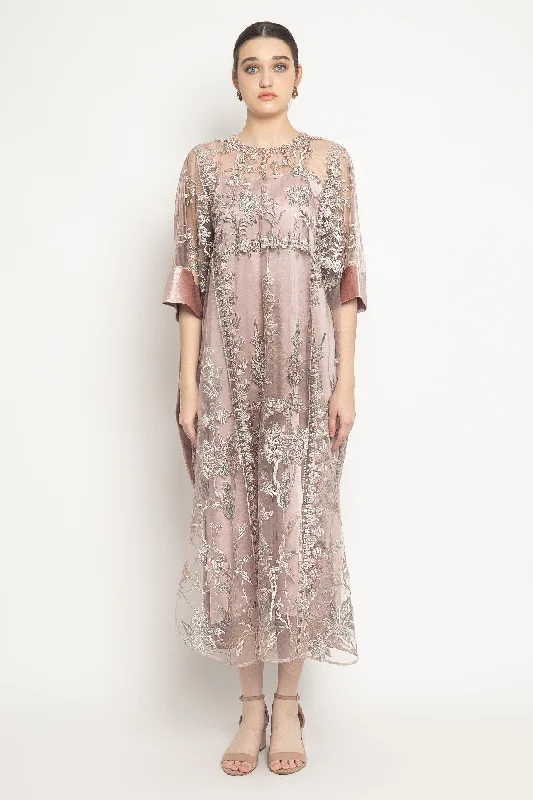 Alina Velvet Dress in Pink
