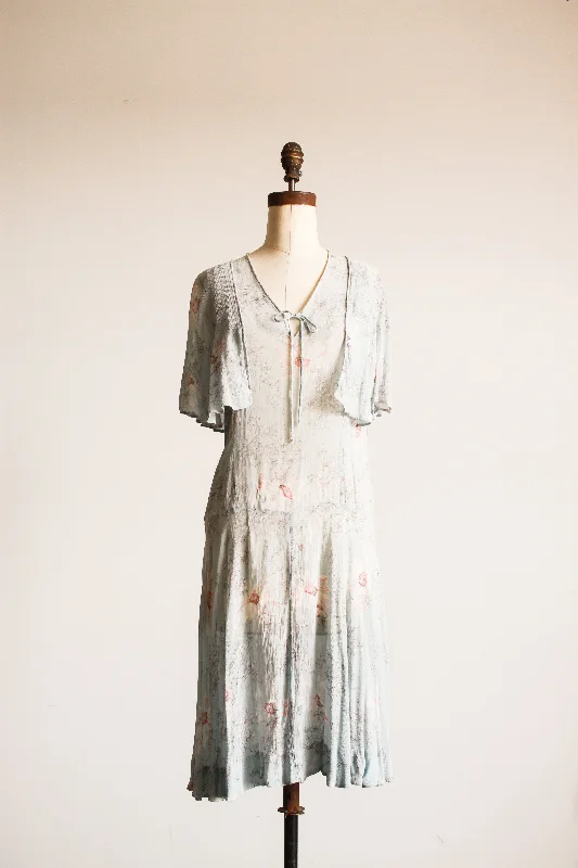 1920s Daisy Print Chiffon Capelet Dress