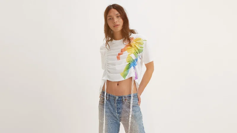 Levi's® Women's Cinched Short Stack T-Shirt Asymmetrical Pockets Print