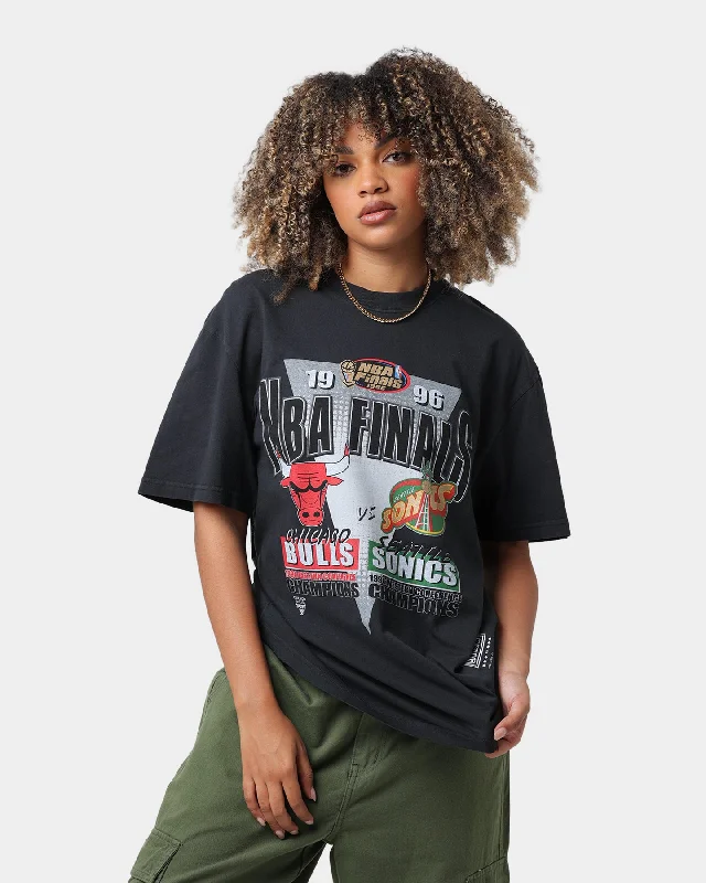 Mitchell & Ness Chicago Bulls NBA Finals 1996 T-Shirt Black Chenille Fabric Brocade Fabric Lace Fabric Mitchell & Ness Chicago Bulls NBA Finals 1996 T-Shirt Black Chenille Fabric Brocade Fabric Lace Fabric