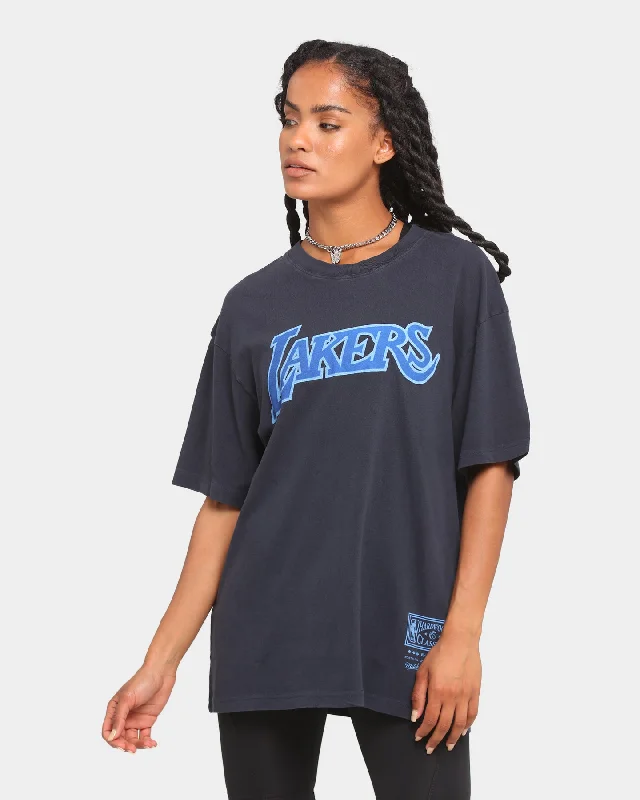 Mitchell & Ness Los Angeles Lakers Blues Wordmark Vintage T-Shirt Black Collared Crew Neck Turtle Neck Mitchell & Ness Los Angeles Lakers Blues Wordmark Vintage T-Shirt Black Collared Crew Neck Turtle Neck