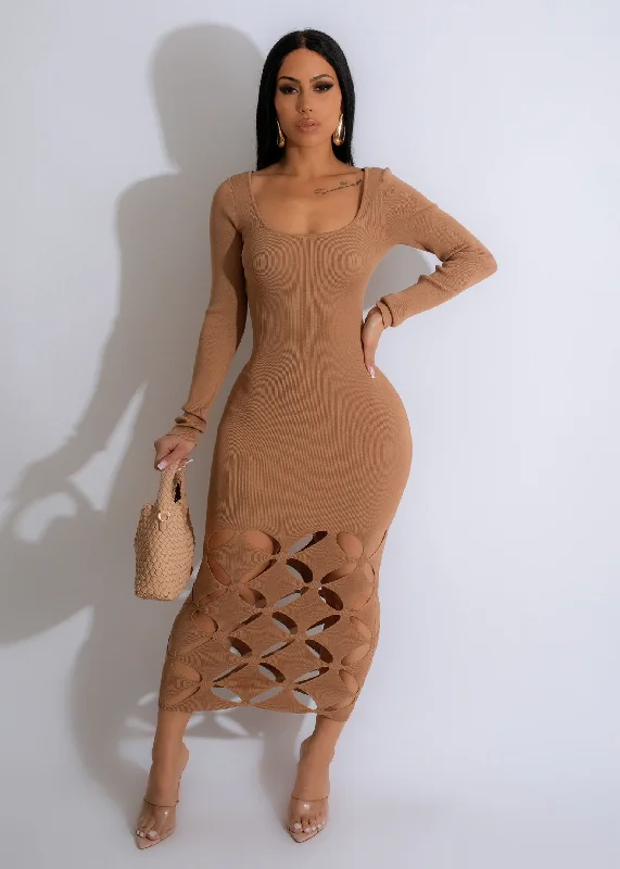 Slender Body Sweater Midi Dress Nude Stylish Fashionable Trendy