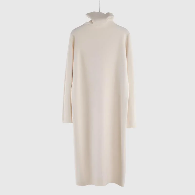 Women's Warm Turtleneck Mid-length Over-knee Sweater Dress Satin Fabric Silk Fabric Chiffon Fabric Women's Warm Turtleneck Mid-length Over-knee Sweater Dress Satin Fabric Silk Fabric Chiffon Fabric