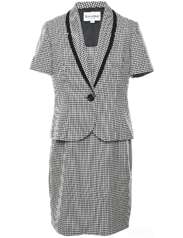 Black & White Patterned Skirt & Blazer Black Contrast Trim Set - M Women's Elegant Suit Black & White Patterned Skirt & Blazer Black Contrast Trim Set - M Women's Elegant Suit